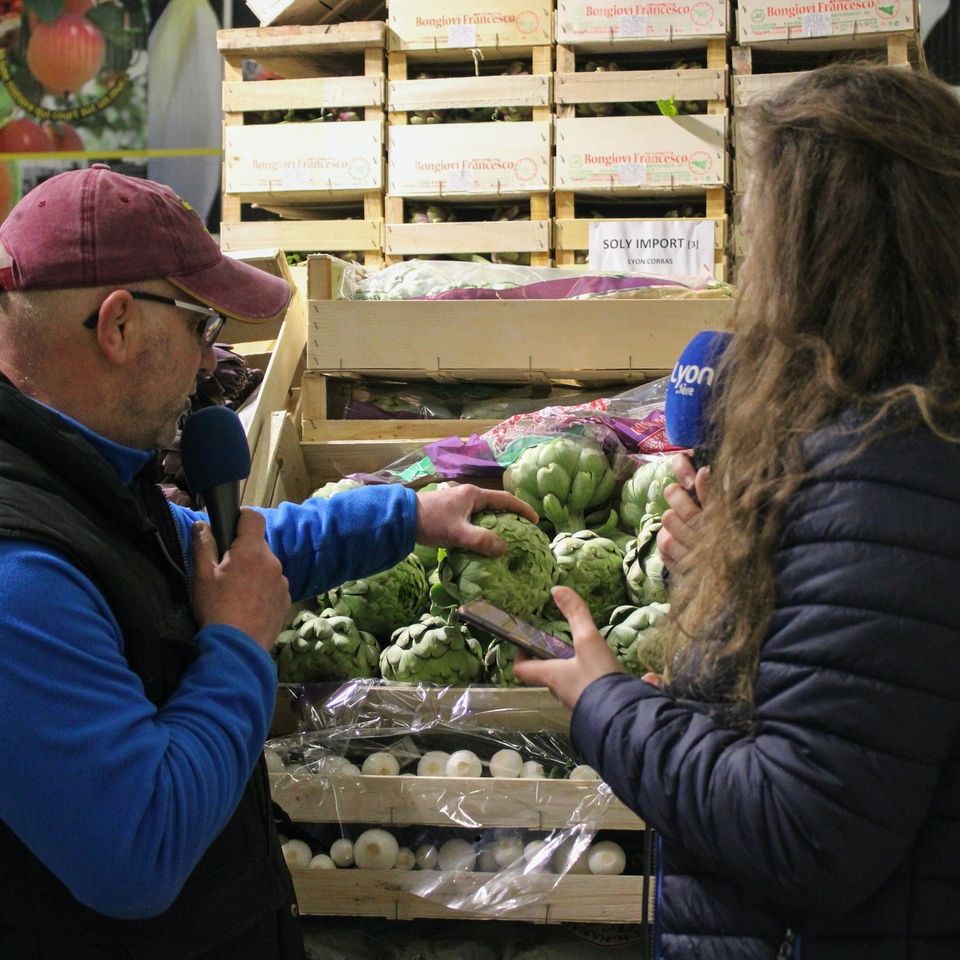 Today in “It’s in Season”, we’re going to talk about a vegetable that developed from the cardoon – the artichoke.