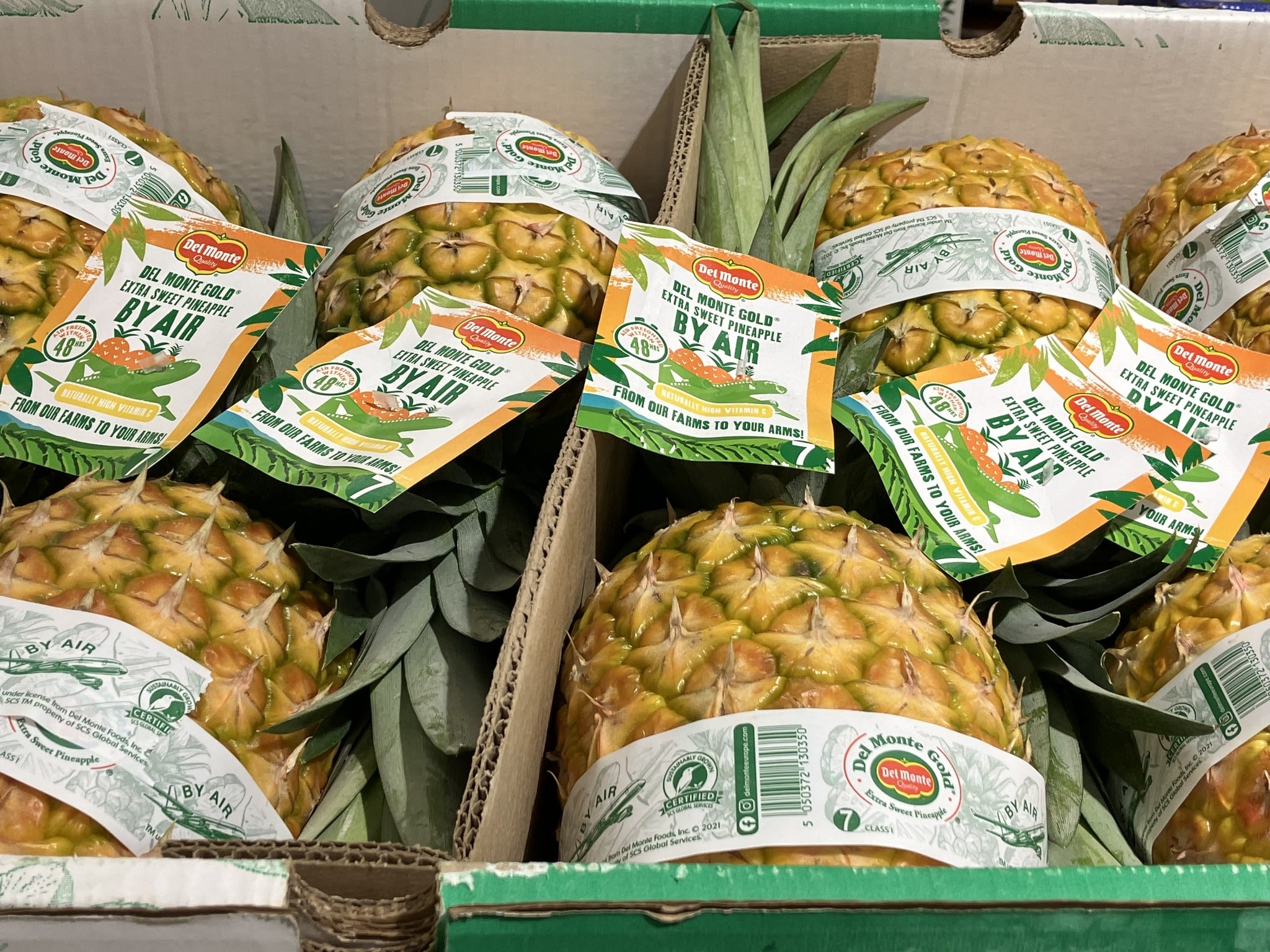 ananas soly import